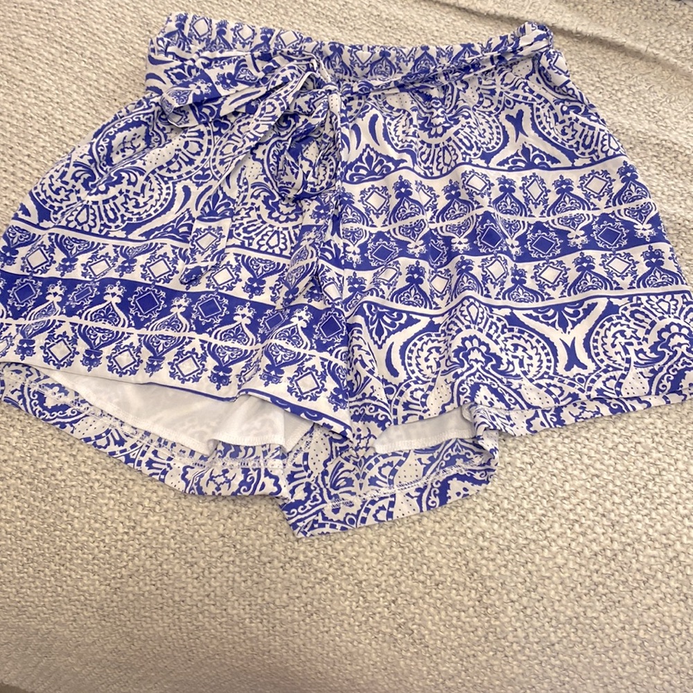Women’s Printed Flowy Shorts